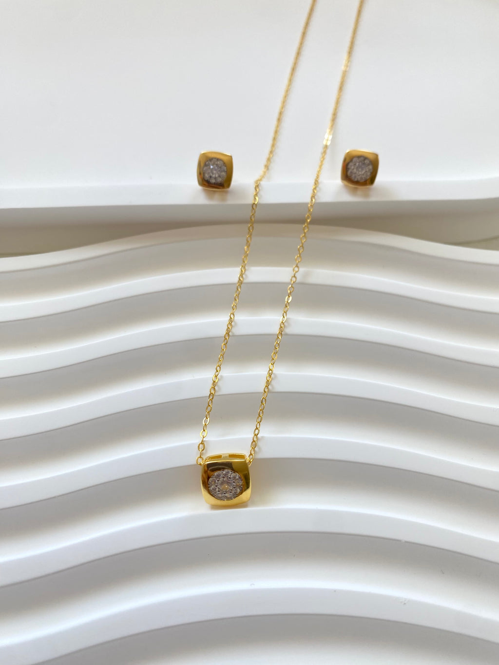 Pavé Crystal Cushion Necklace