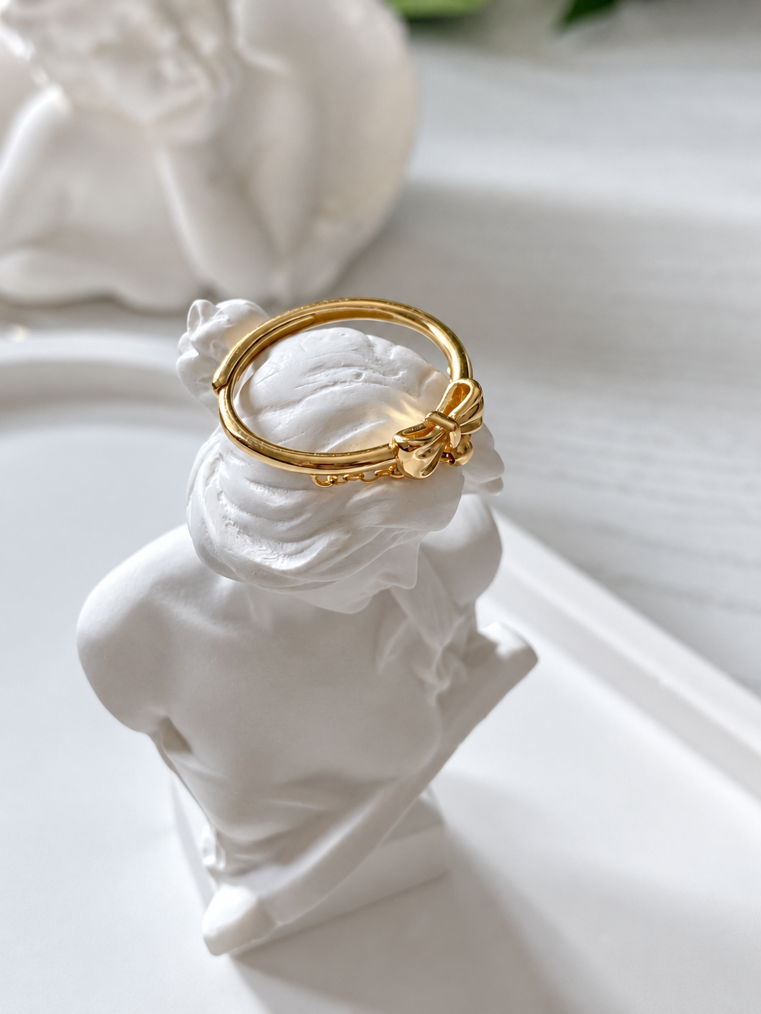 Aveline Bow Chain Adjustable Ring