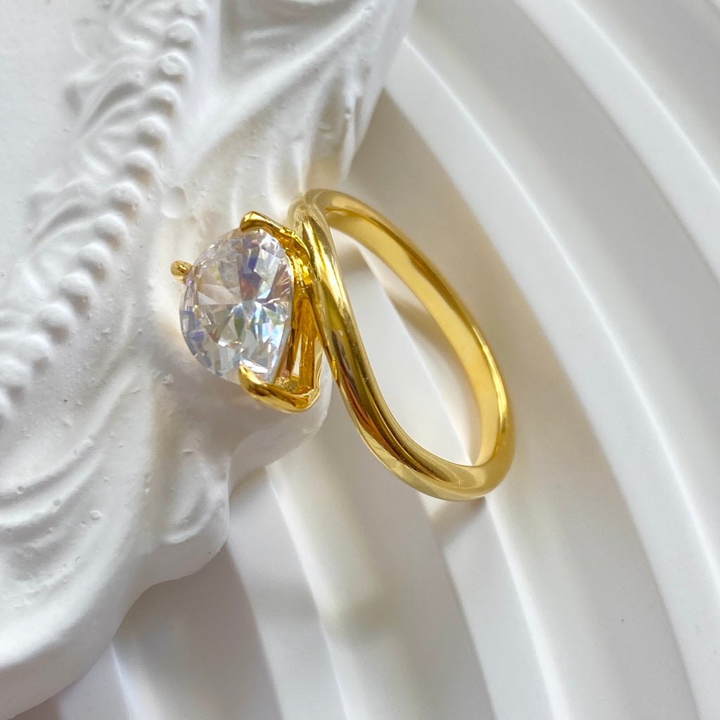 Aurora Pear Solitaire Ring