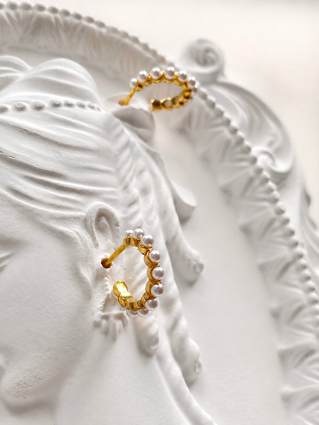 Pearl Halo Huggie Earrings