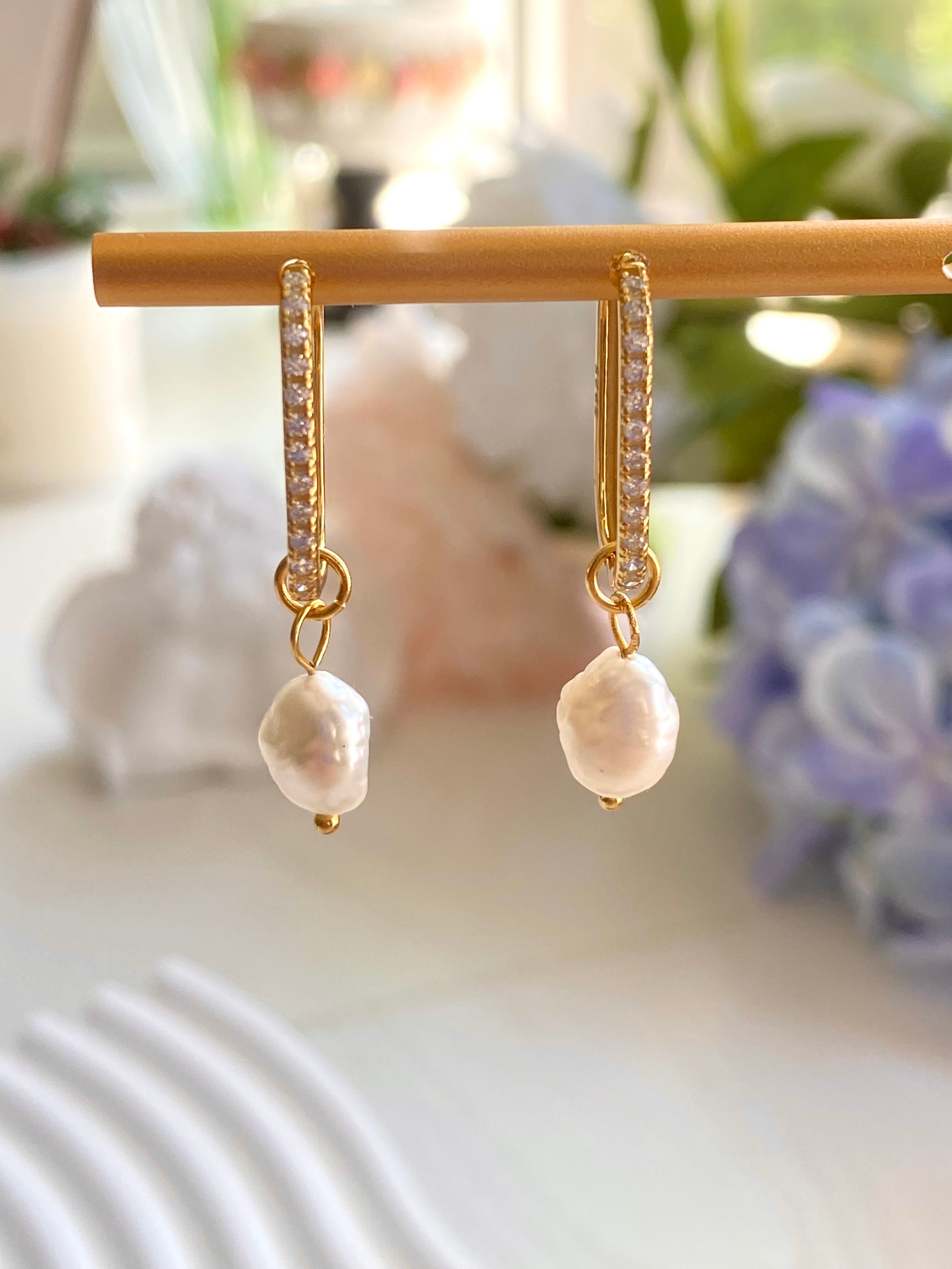 Luna Convertible Pearl Huggie Earrings