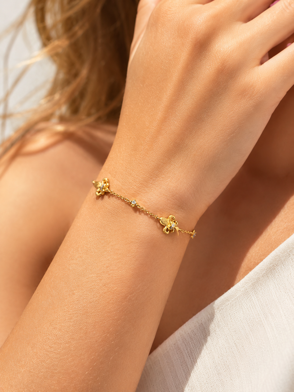 Iris Adjustable Vintage Gold Bracelet