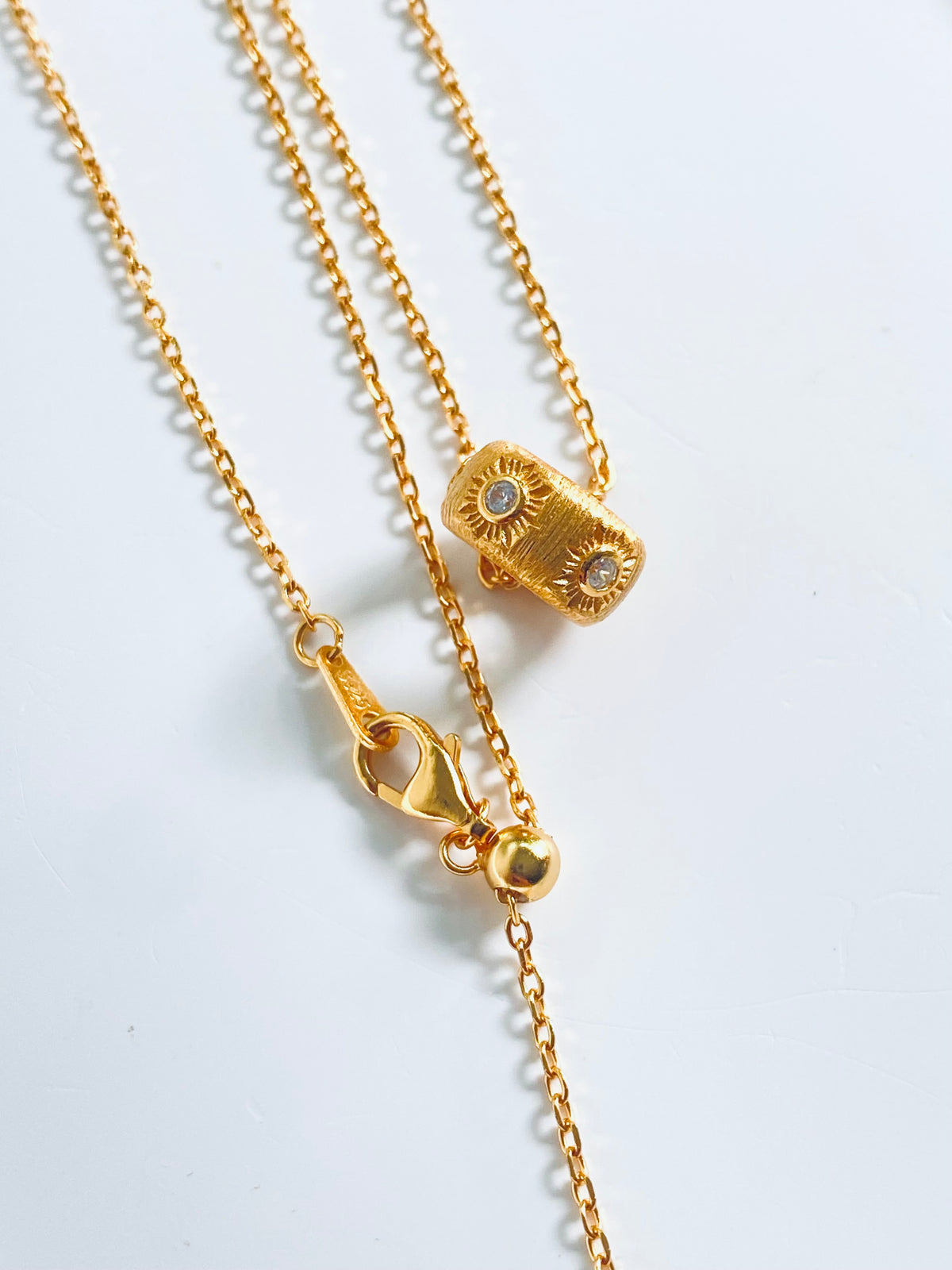 Solara Vintage Brushed Pendant Necklace