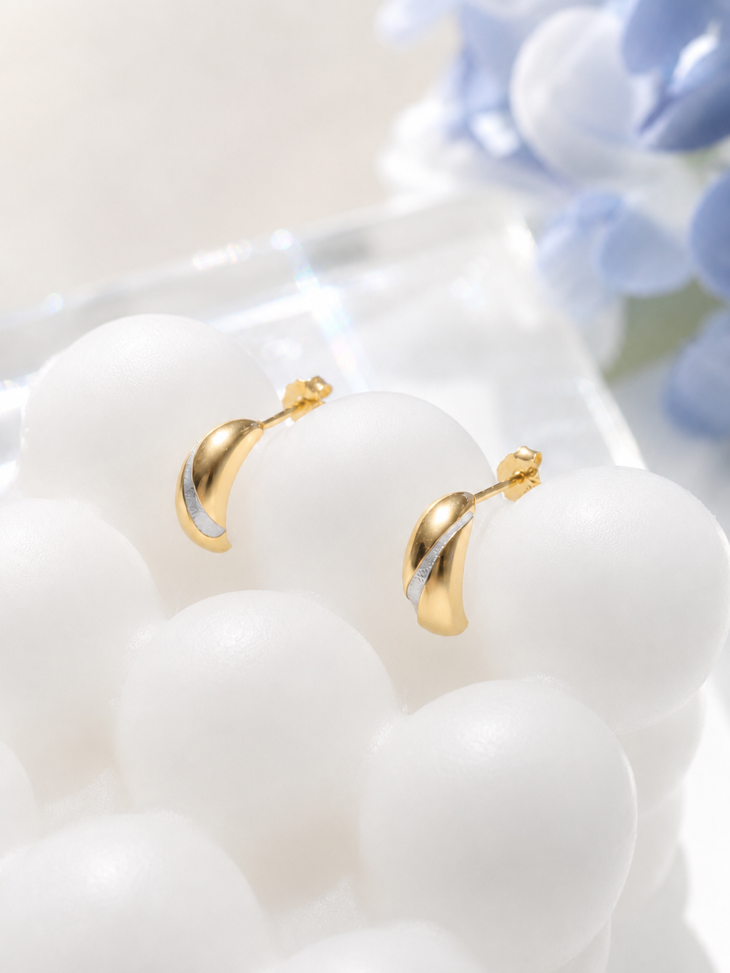Aurora Twist Stud Earrings