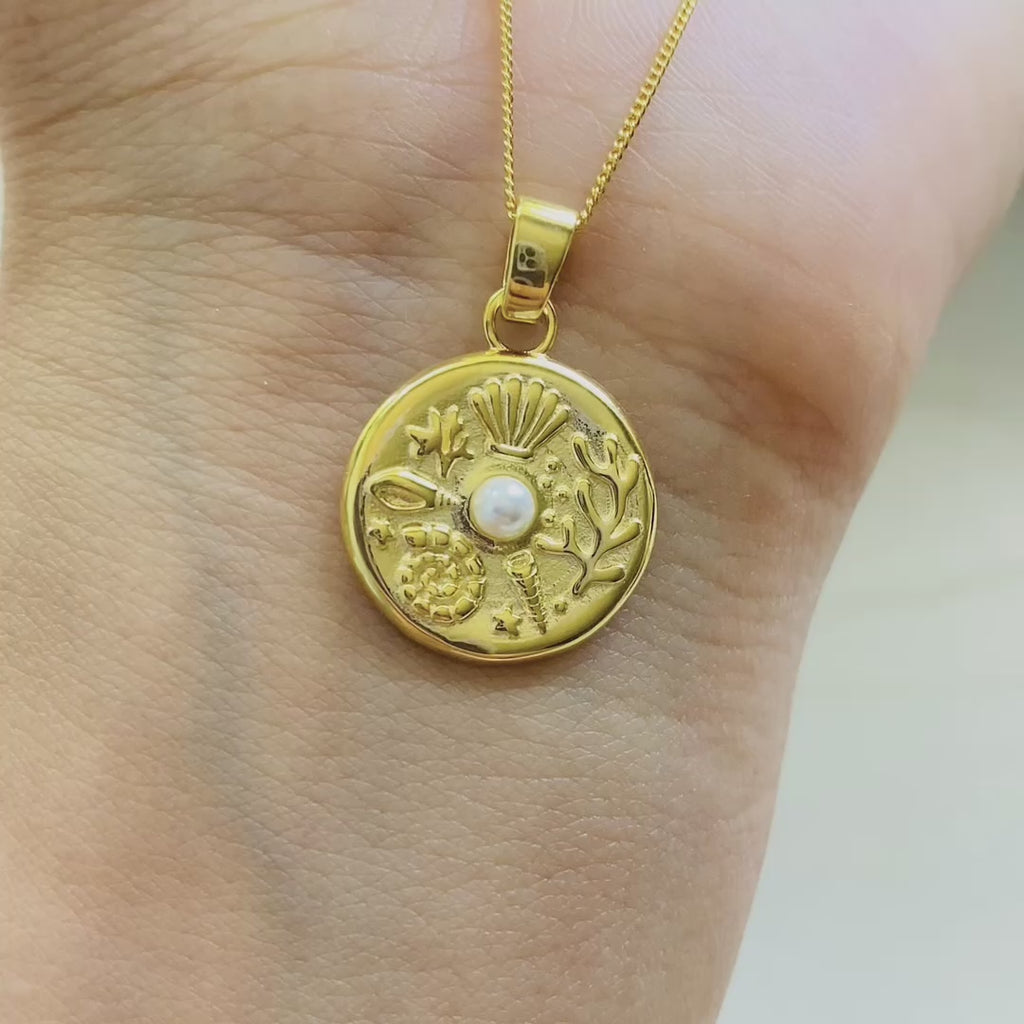 Tidal Pearl Pendant Necklace